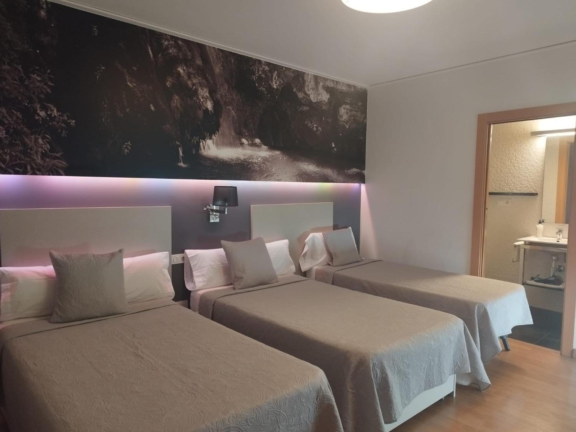 Hello Villarreal Suites Vila-real Exterior foto